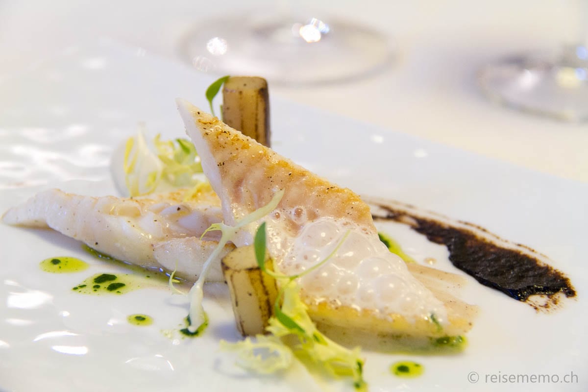 Food photography: Filet of sole with black root and Brazil nut