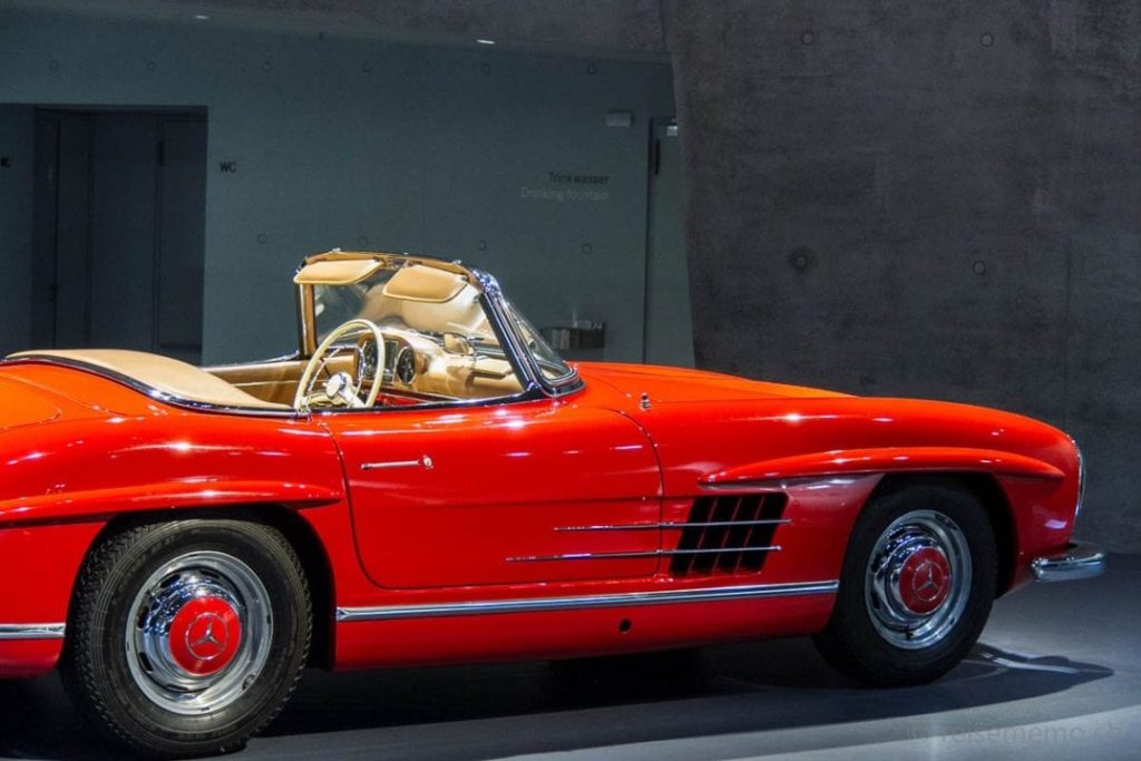 Mercedes Benz Museum Cabriolet bei Reisememo