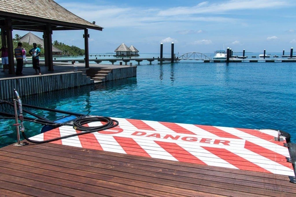 seaplane jetty danger bei Reisememo