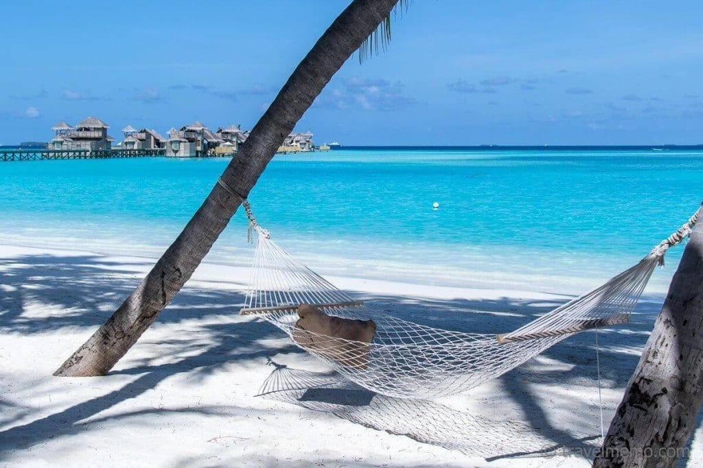 Beach Hammok Gili Lankanfushi bei Reisememo