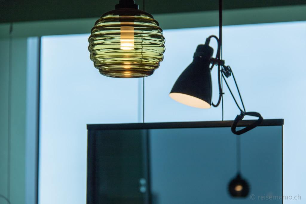25hours Hotel Bikini Berlin - hip und urban 7 Badzimmerleuchte