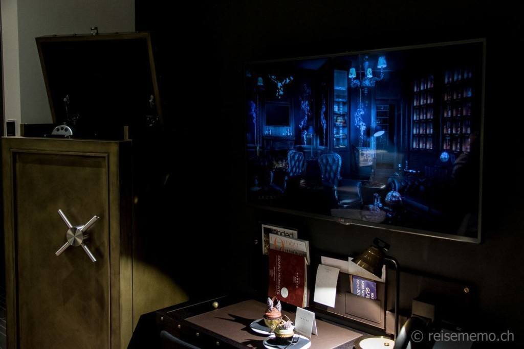 Schreibtisch Kameha Grand Zuerich bei Reisememo