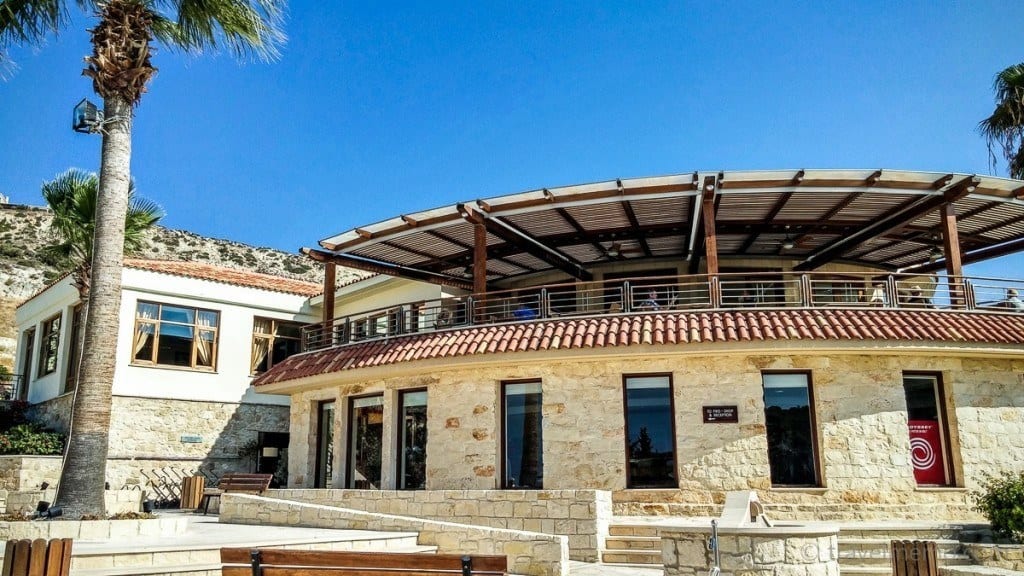 Secret Valley Klubhaus mit Terrasse