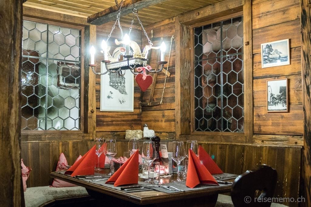 Schaeferstube Restaurant Julen Zermatt bei Reisememo