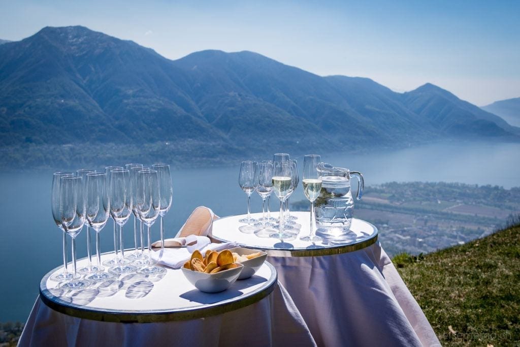 The Living Circle - die Schweizer Boutique Hospitality Marke 38 Apéro im Rustico Castello del Sole