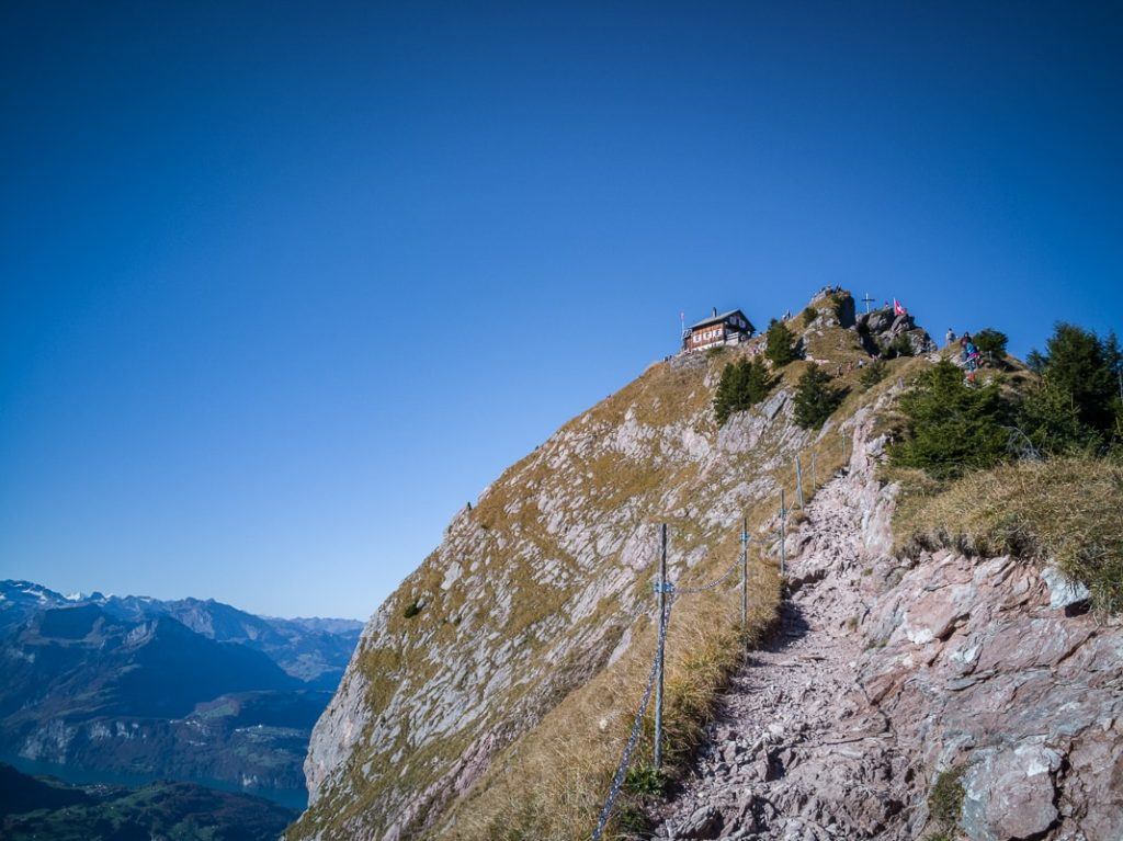 Grosser Mythen - über 47 Kehren zum Gipfel 16 Grosser Mythen 19 bei Reisememo