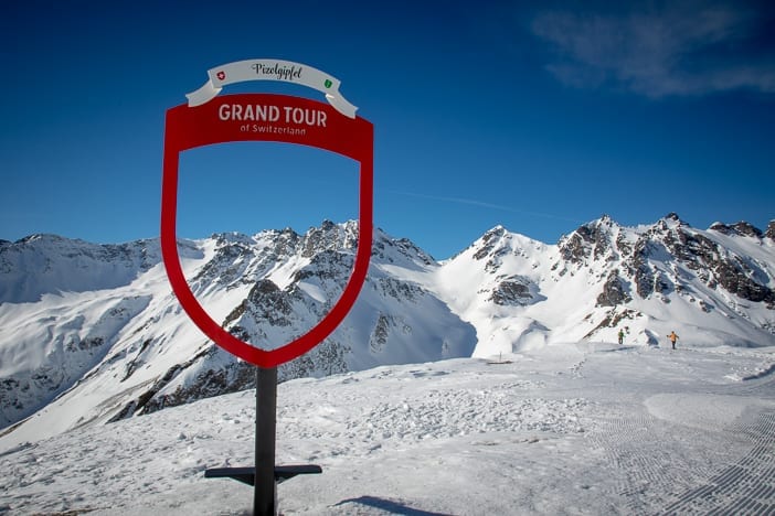 Fotospot Grand Tour of Switzerland im Winter