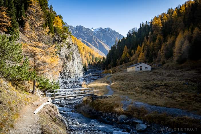 Ausflugsziel, Besenbeiz, Graubünden, Herbst, Herbstwanderung, Val Varusch, Wanderung, https://reisememo.ch/schweiz/val-varusch-alp-trupchun-schweizer-nationalpark, wandern