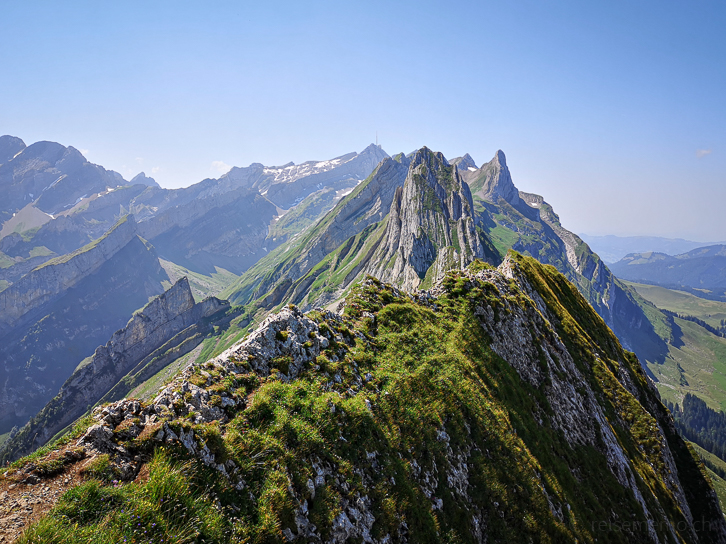Alpsteingebirge mit Altenalptürm, Öhrli und Säntis