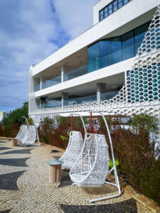 Terrasse und Balkone des W Algarve